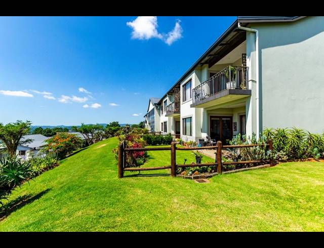 2 BEDROOM APARTMENT FOR SALE IN HOWICK NORTH